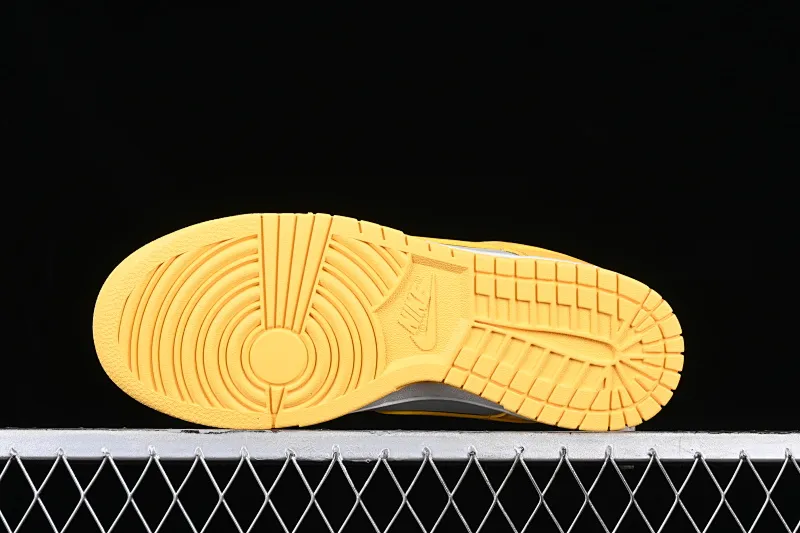 All Categories Nk SB Dunk Series Nk SB Dunk Low Low-top sneakers Nk Dunk Low Retro yellow-gray SB low-top sports and leisure sneakers DD1503-002